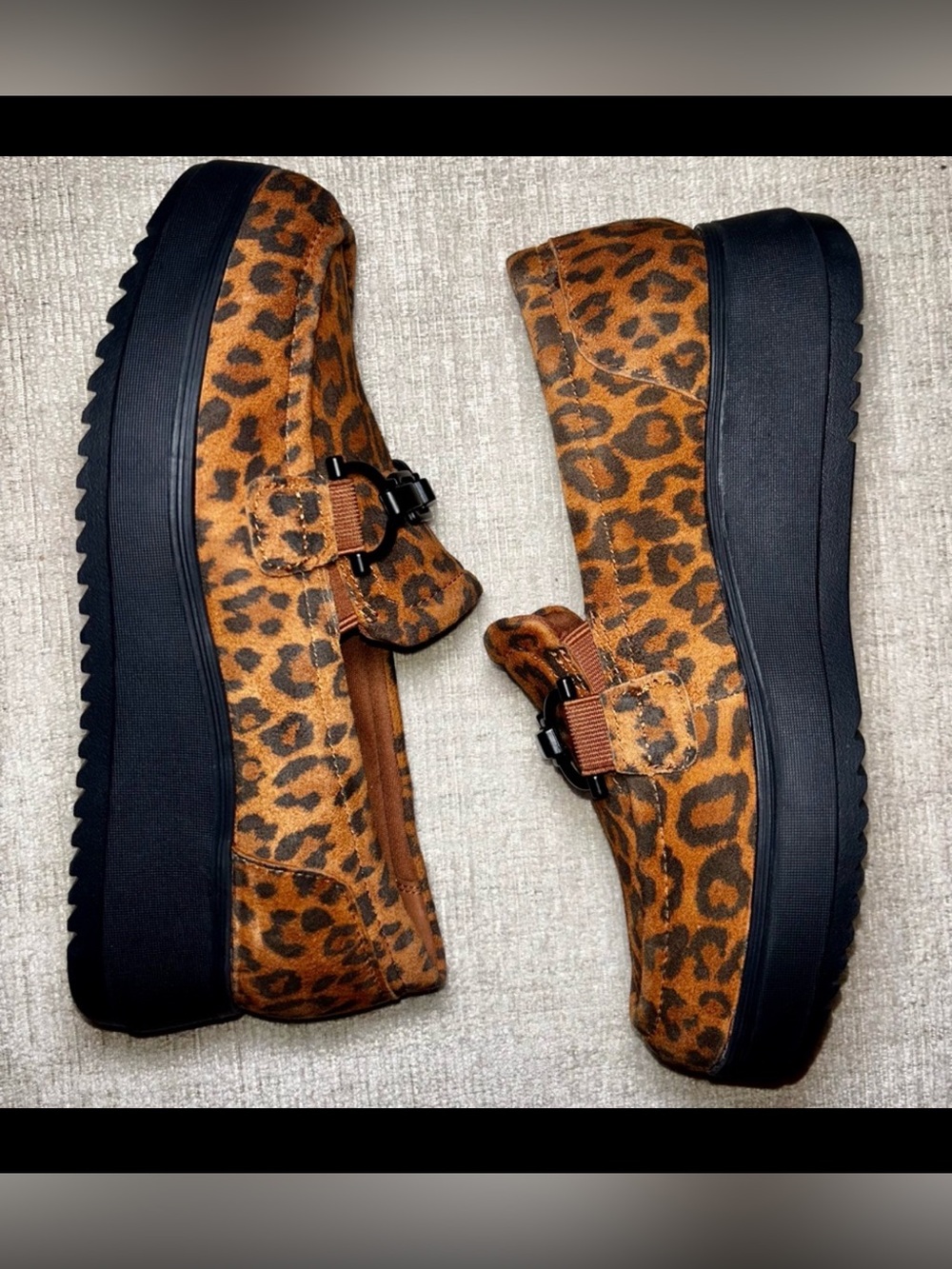 Clarks Collection 7 Leopard Print Platform Loafers Chunky Comfort Flats Edgy Alt